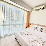 Menada Miramar Palace Slantchev Briag