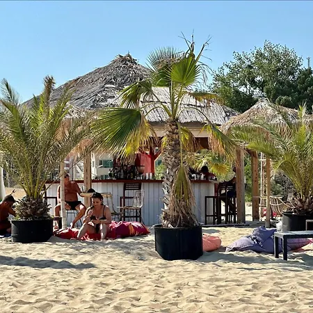 Menada Miramar Palace סאני ביץ'