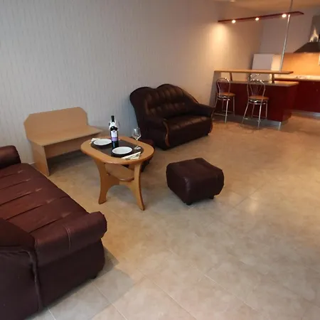 Menada Miramar Palace 阳光海滩