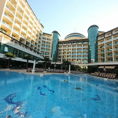 公寓 Menada Miramar Palace 阳光海滩