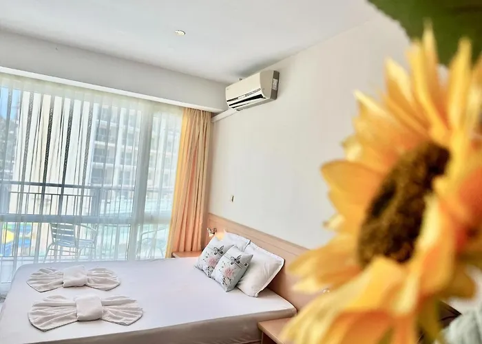 Apartment Menada Miramar Palace *