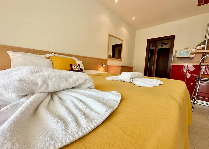 Menada Miramar Palace Apartment *